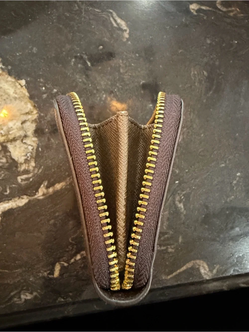 Gucci Brown Monogram Wallet with Green and Red Web and Gold GG Logo - Picture 3 of 5